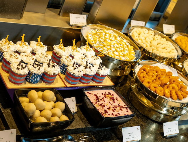 Work. Dine. Connect.